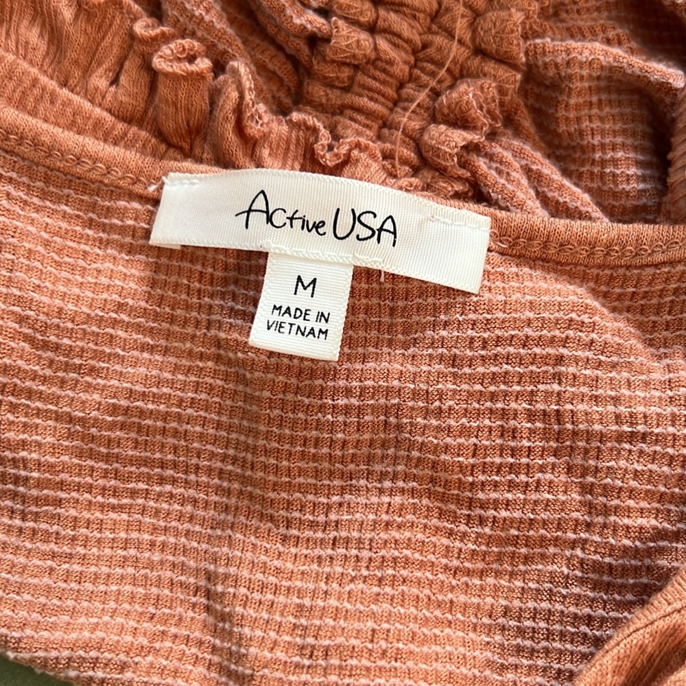Ruched Drawstring Crop Top - Picture 6 of 6